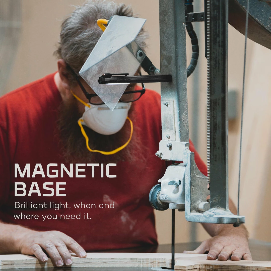 NEBO® Larry TRIO Rechargeable 300 Lumens Flashlight 7 NEBO® Larry TRIO Rechargeable 300 Lumens Flashlight