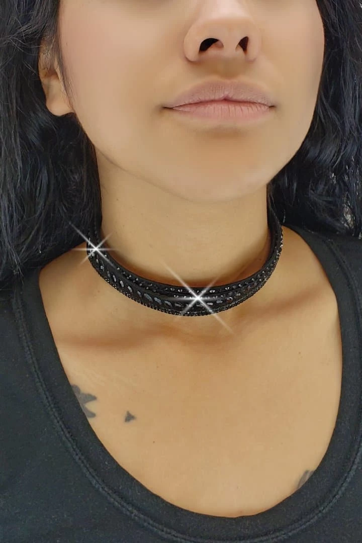 Jewelry Hair Glove® Black & Black Bling Faux Suede Bracelet/Choker, 84075 5 Jewelry Hair Glove® Black & Black Bling Faux Suede Bracelet/Choker, 84075